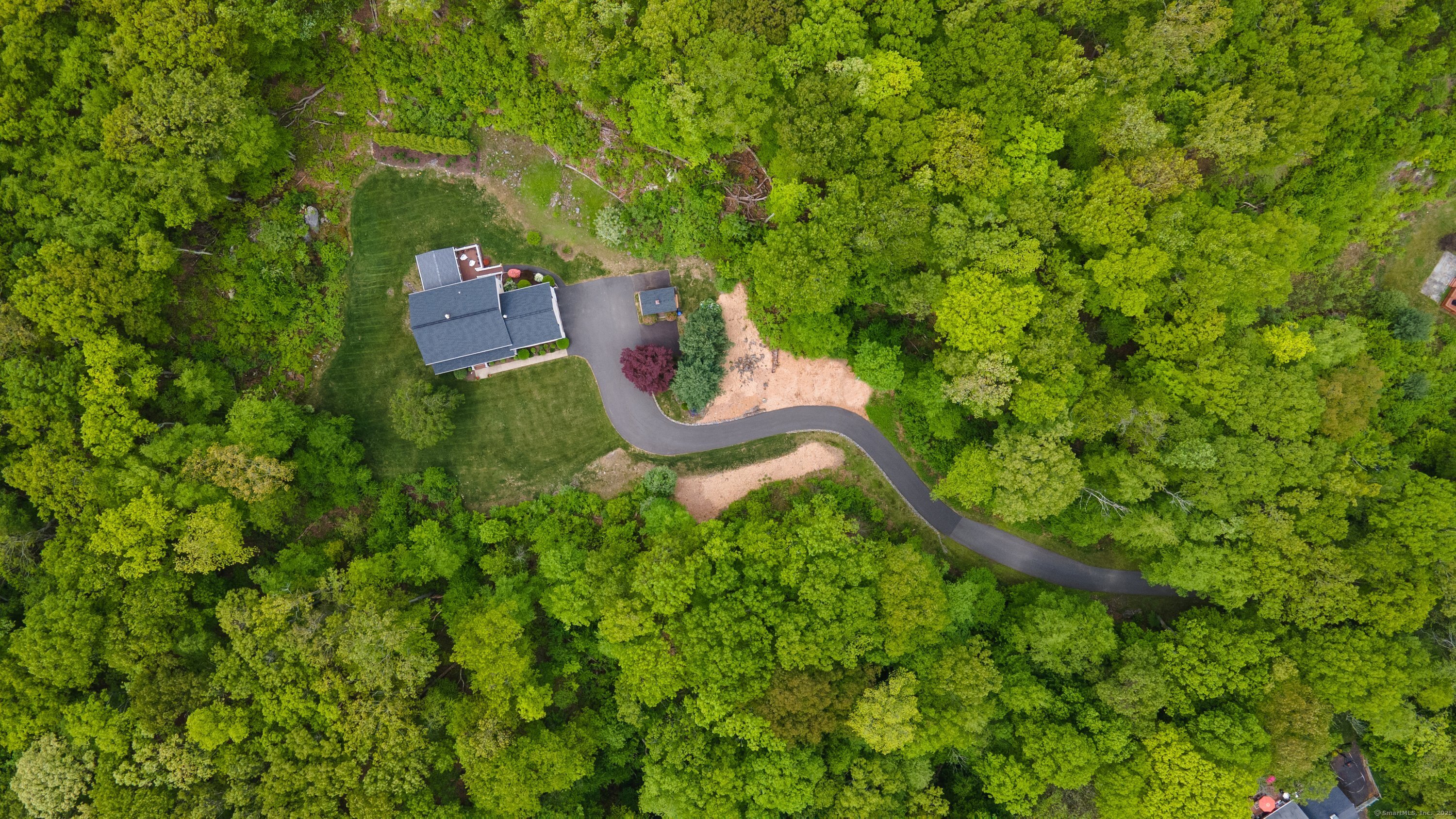 8 Secor, Brookfield, Connecticut 06804