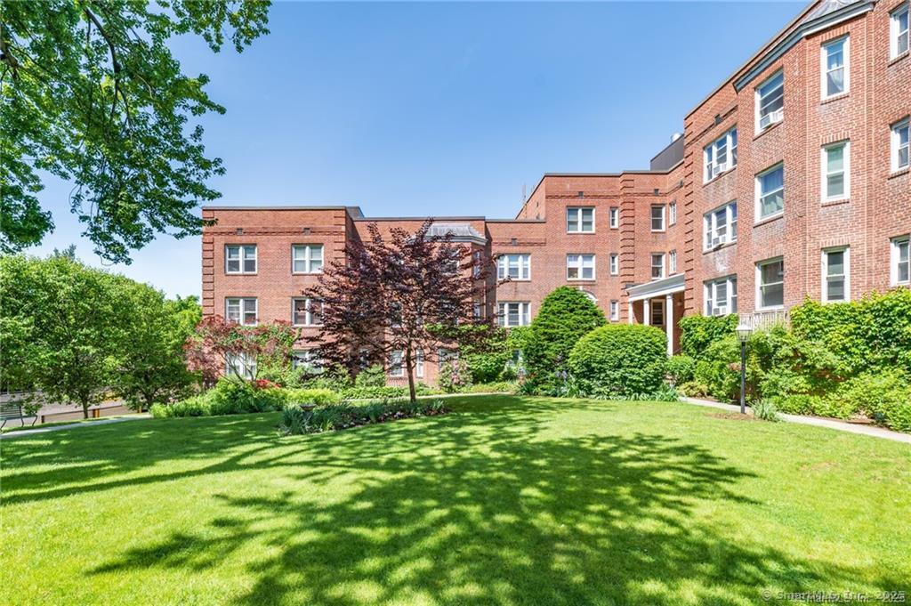 70 Strawberry Hill Avenue Stamford CT