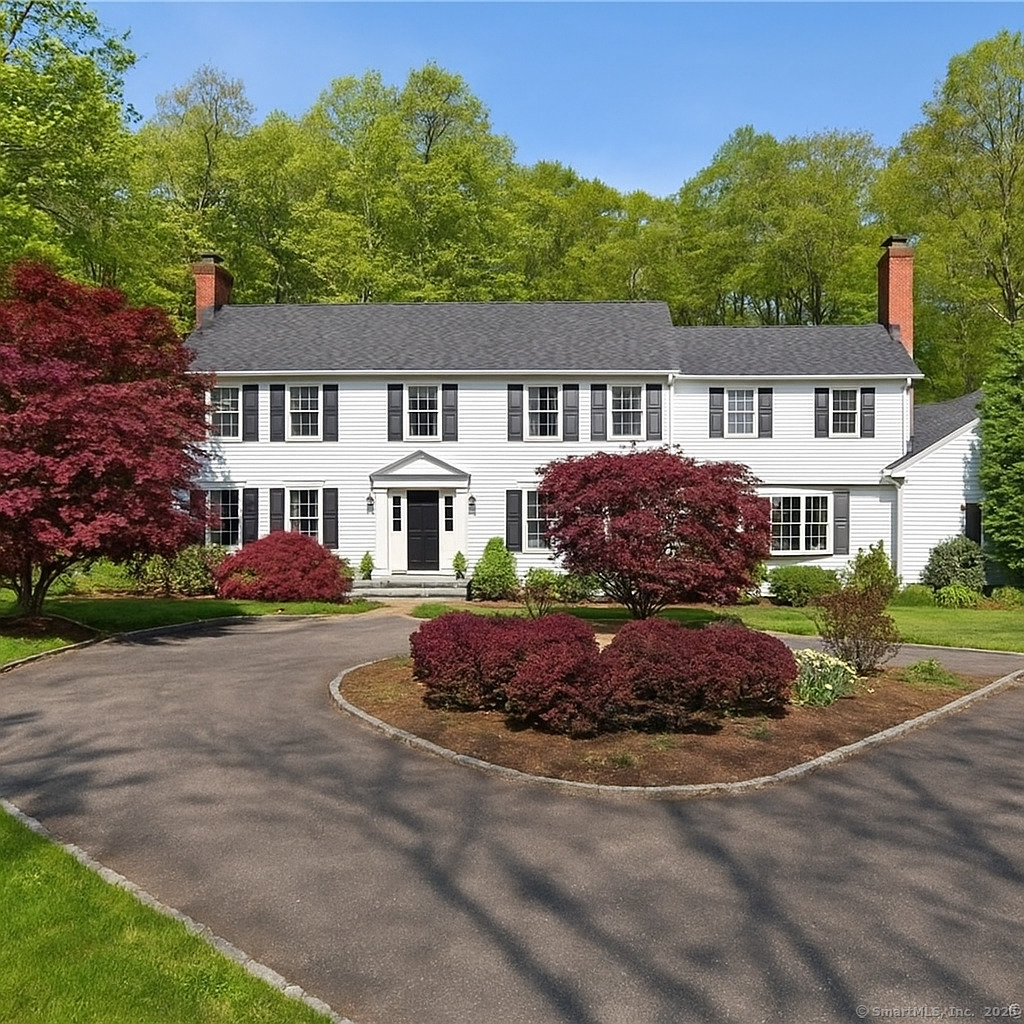 6 Sandy Lane, Greenwich, Connecticut photo 1
