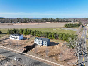 Homes for sale in Suffield, CT | 2 Stratton Farms Rd, Suffield, CT 06093 | MLS# 24096660