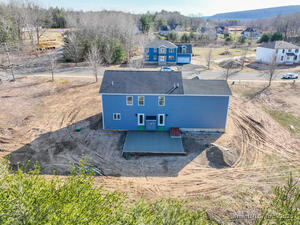 Homes for sale in Suffield, CT | 2 Stratton Farms Rd, Suffield, CT 06093 | MLS# 24096660