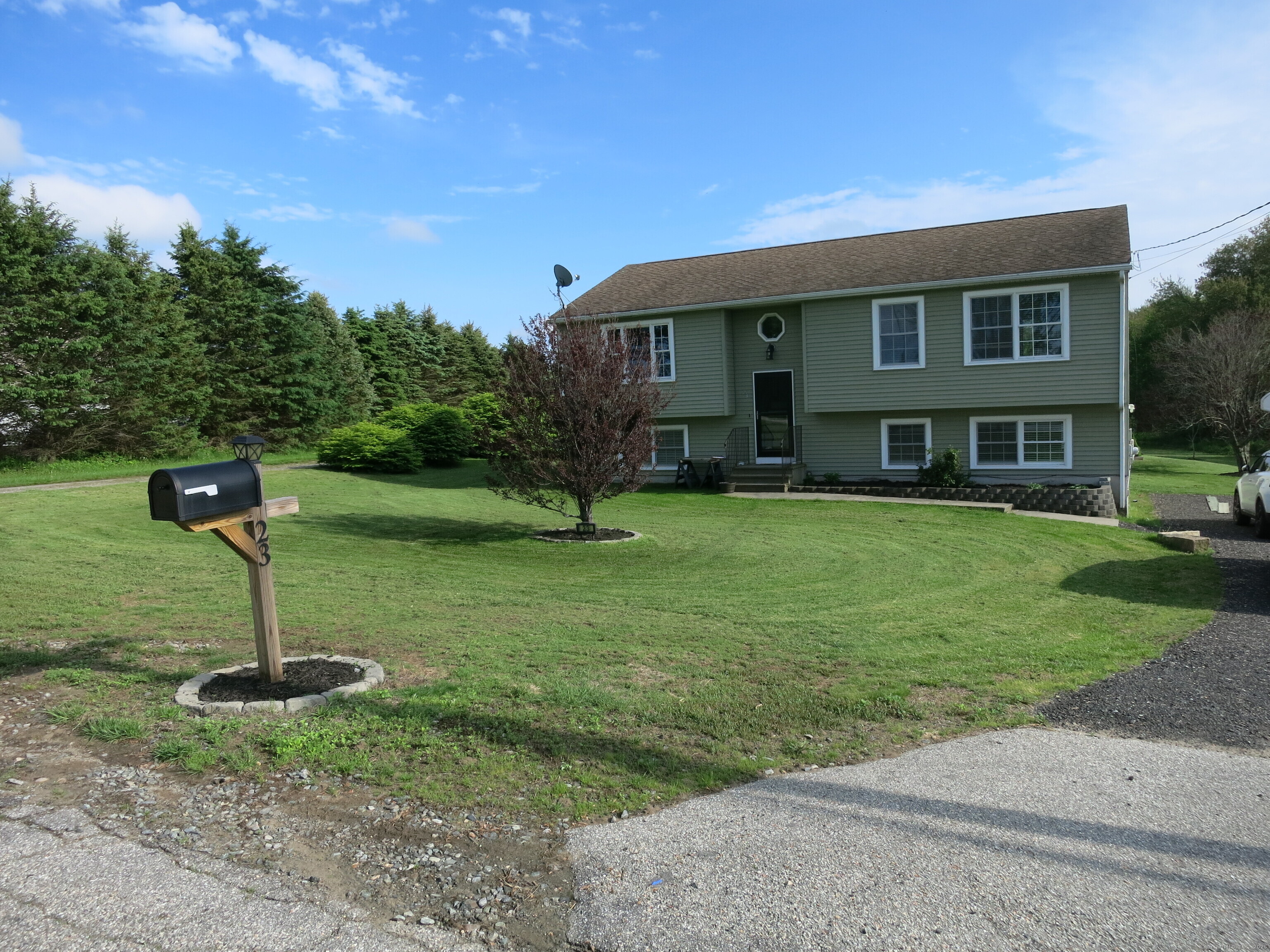 23 Hell Hollow Road Sterling CT