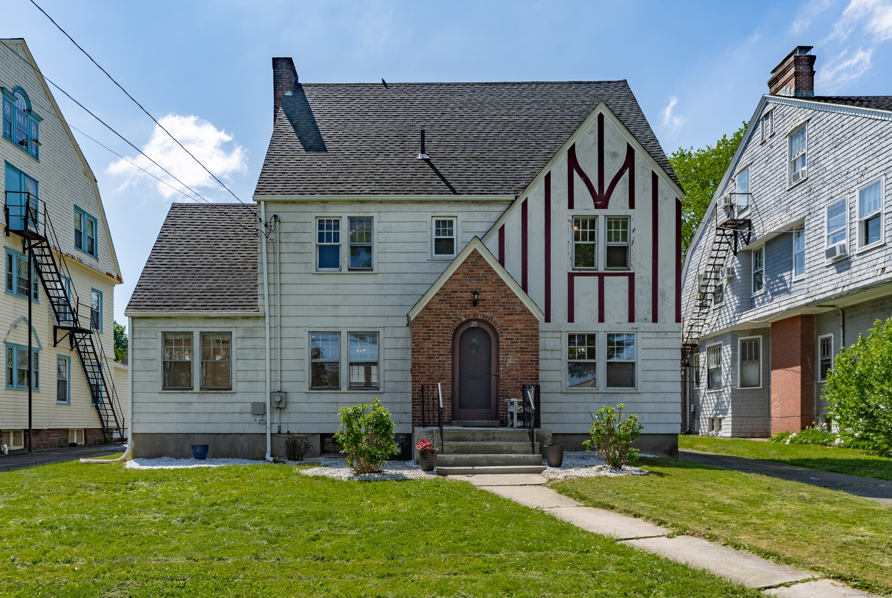 25 Highland Street West Hartford CT