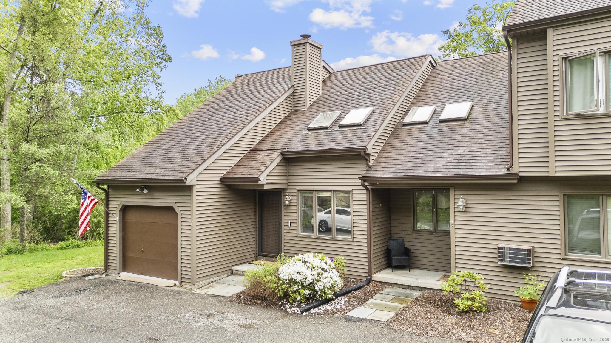 48 Twin Oaks  New Milford CT