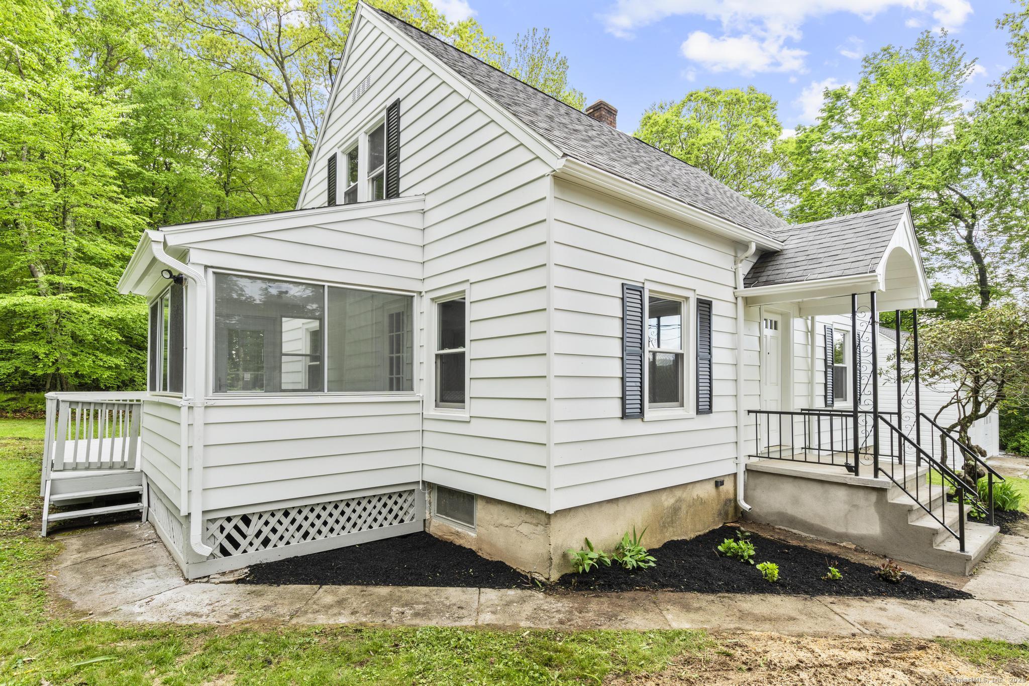 291 Maple Hill Road Naugatuck CT