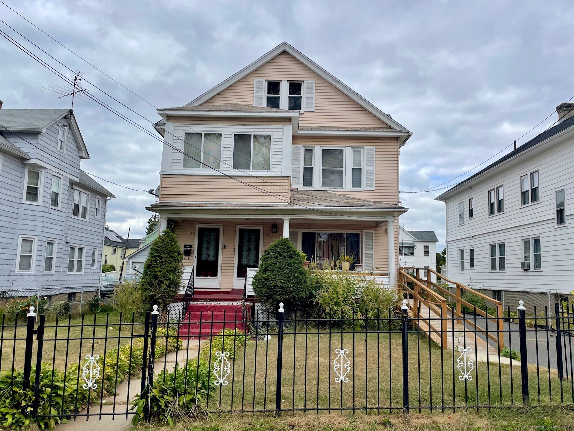 190 Holcomb Street Hartford CT