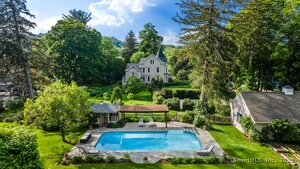 Homes for sale in Newtown, CT | 13 Sugar St, Newtown, CT 06470 | MLS# 24094474