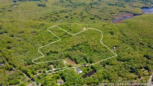 Homes for sale in Old Lyme, CT | 1 Burr Rd, Old Lyme, CT 06371 | MLS# 24096182