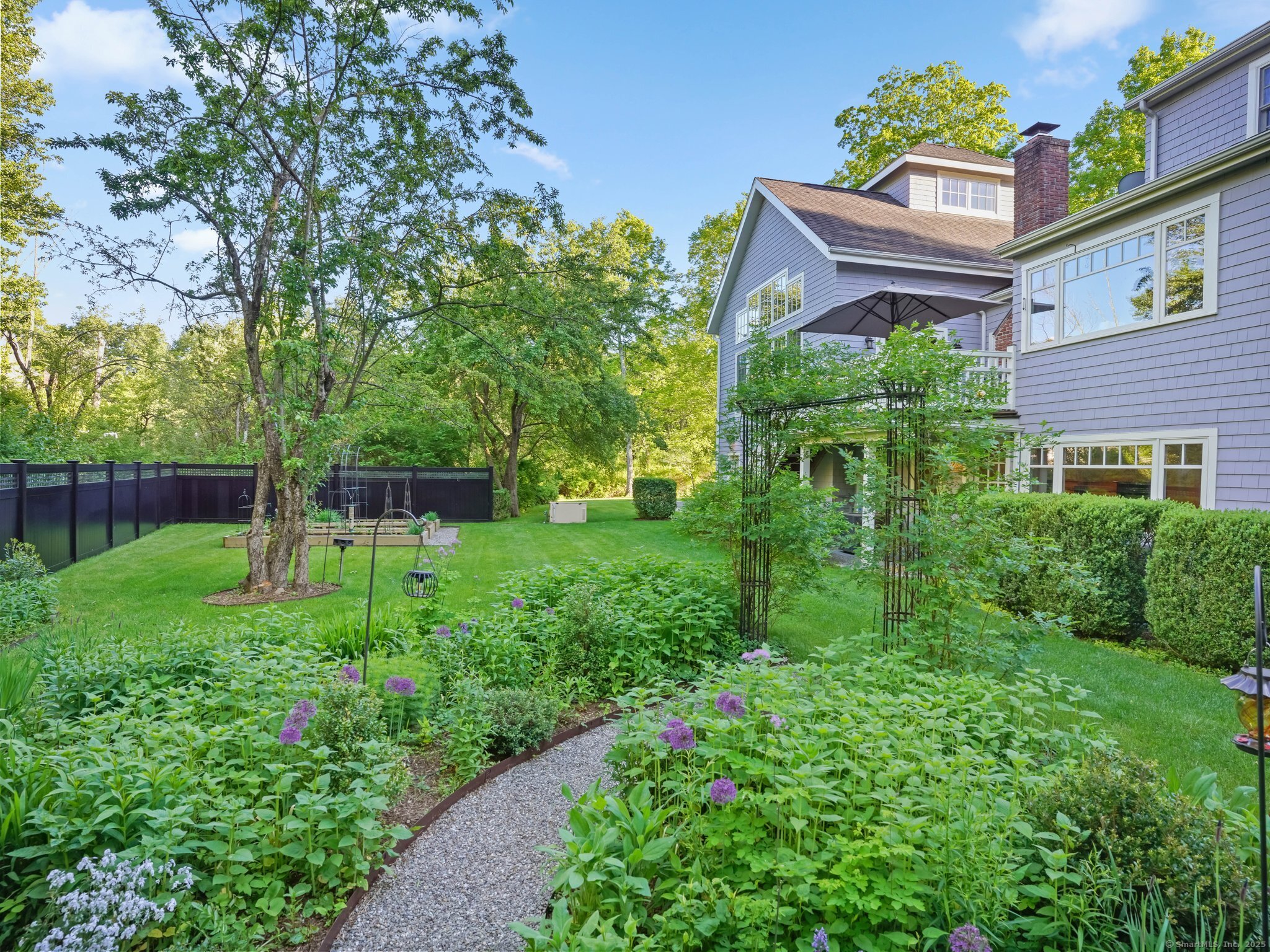 173 Farmingville, Ridgefield, Connecticut 06877