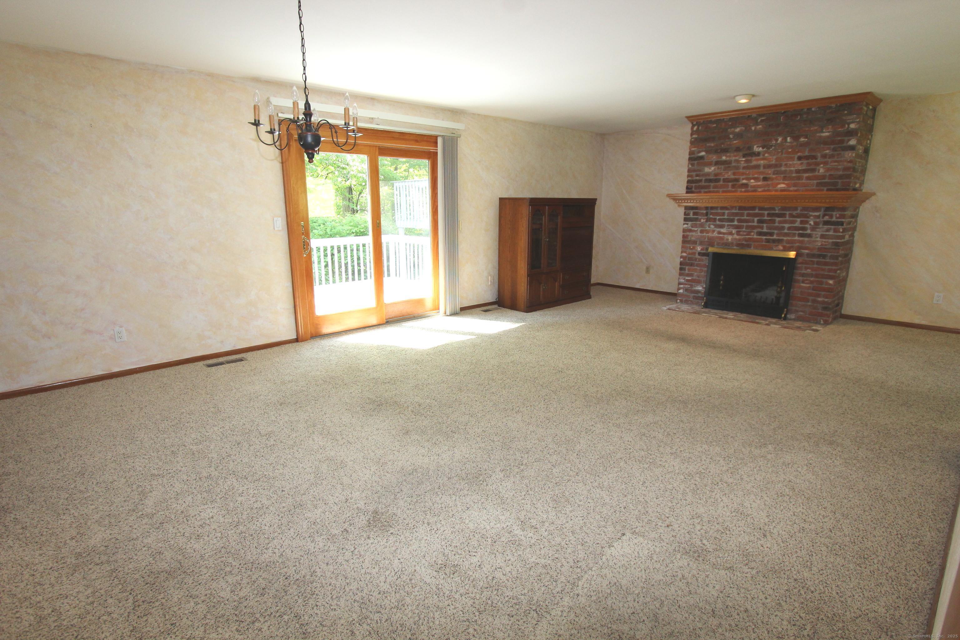 112 Paugassett, Shelton, 06484, 2 Bedrooms Bedrooms, ,2 BathroomsBathrooms,Condo/co-op For Sale,For Sale,Paugassett,24087979