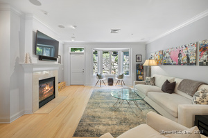 442 Main Avenue, Unit 18 (B6)