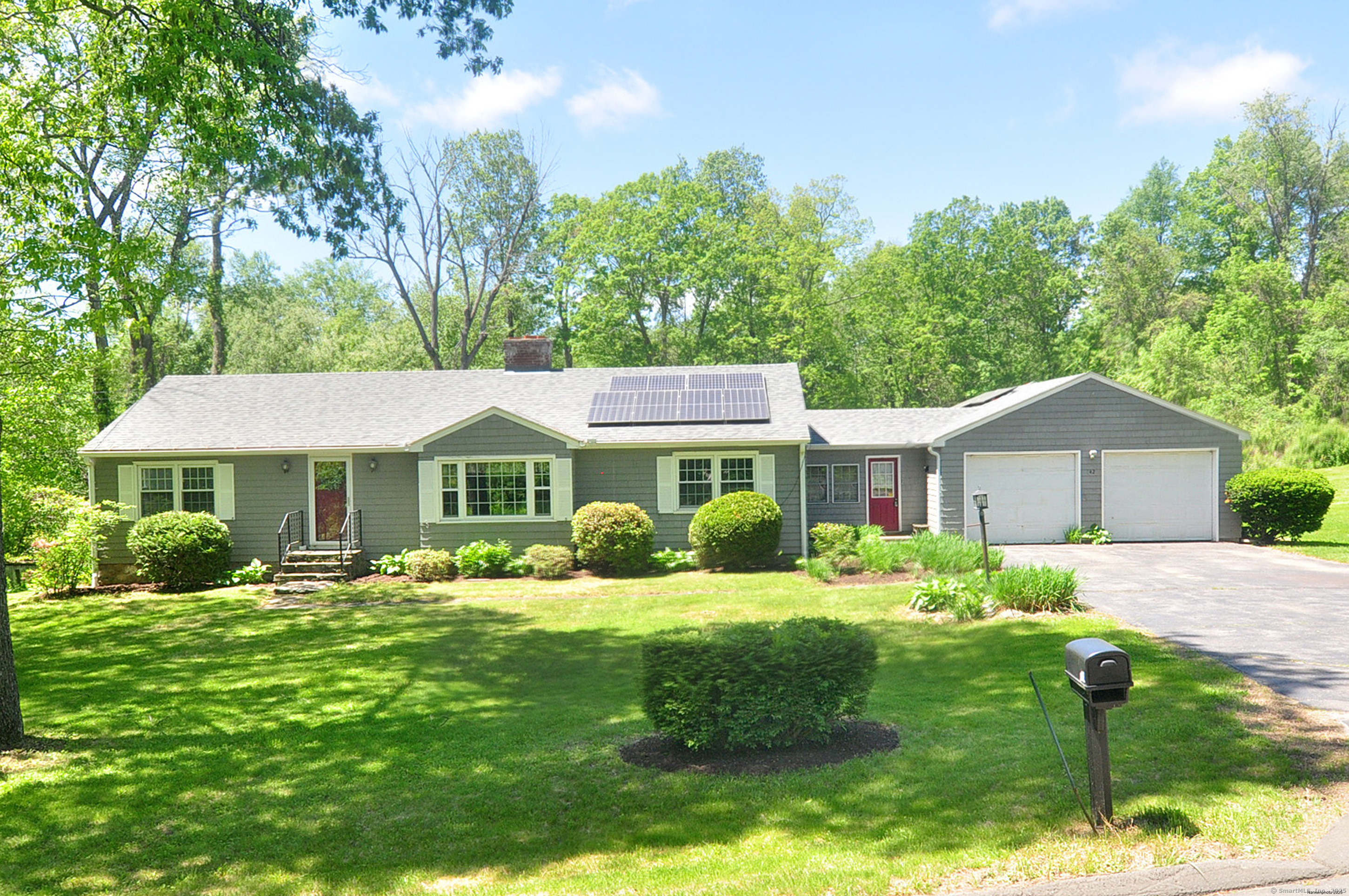 142 Case Street Canton CT