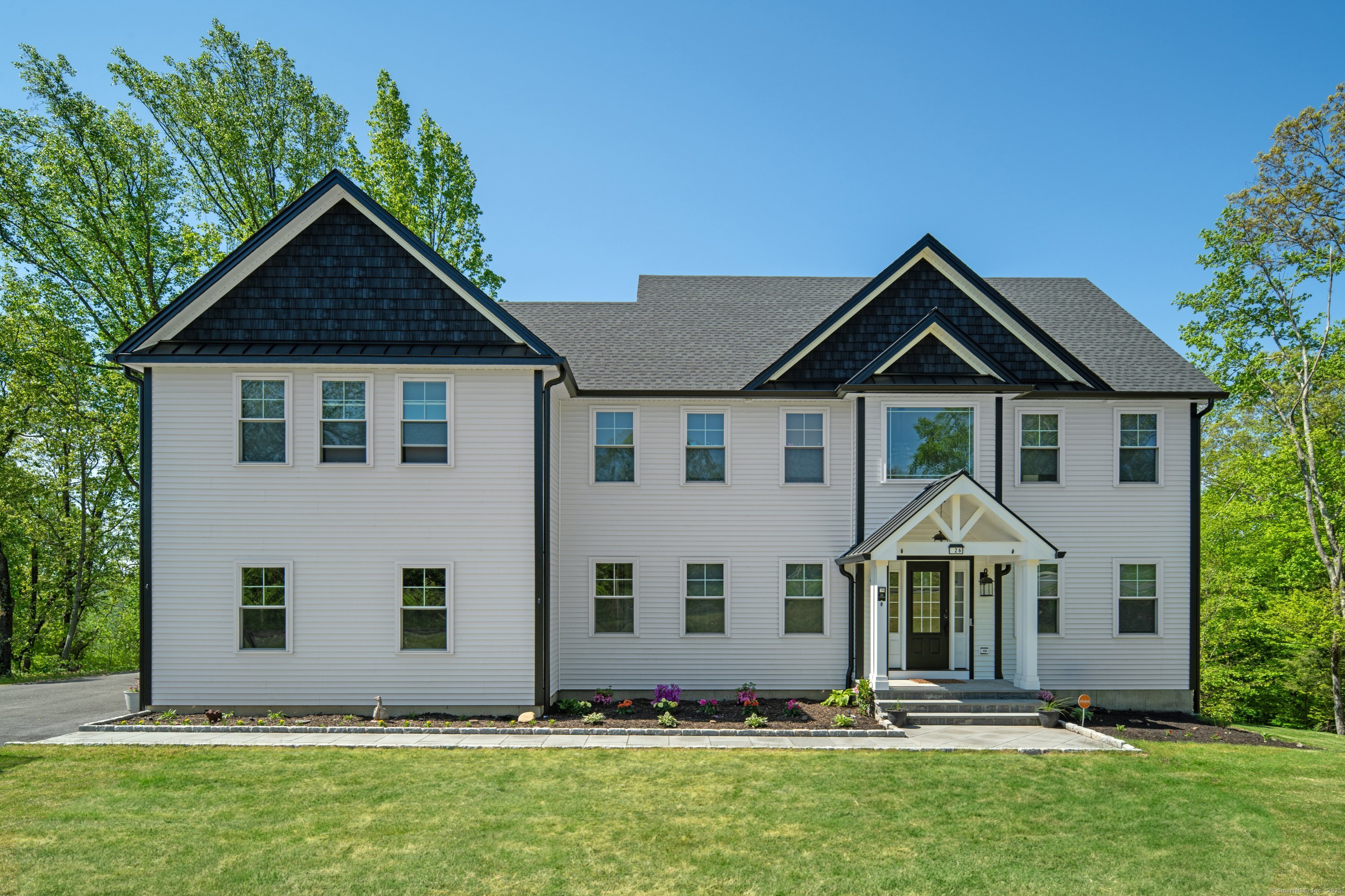 26 Hunting Ridge, Brookfield, Connecticut 06804
