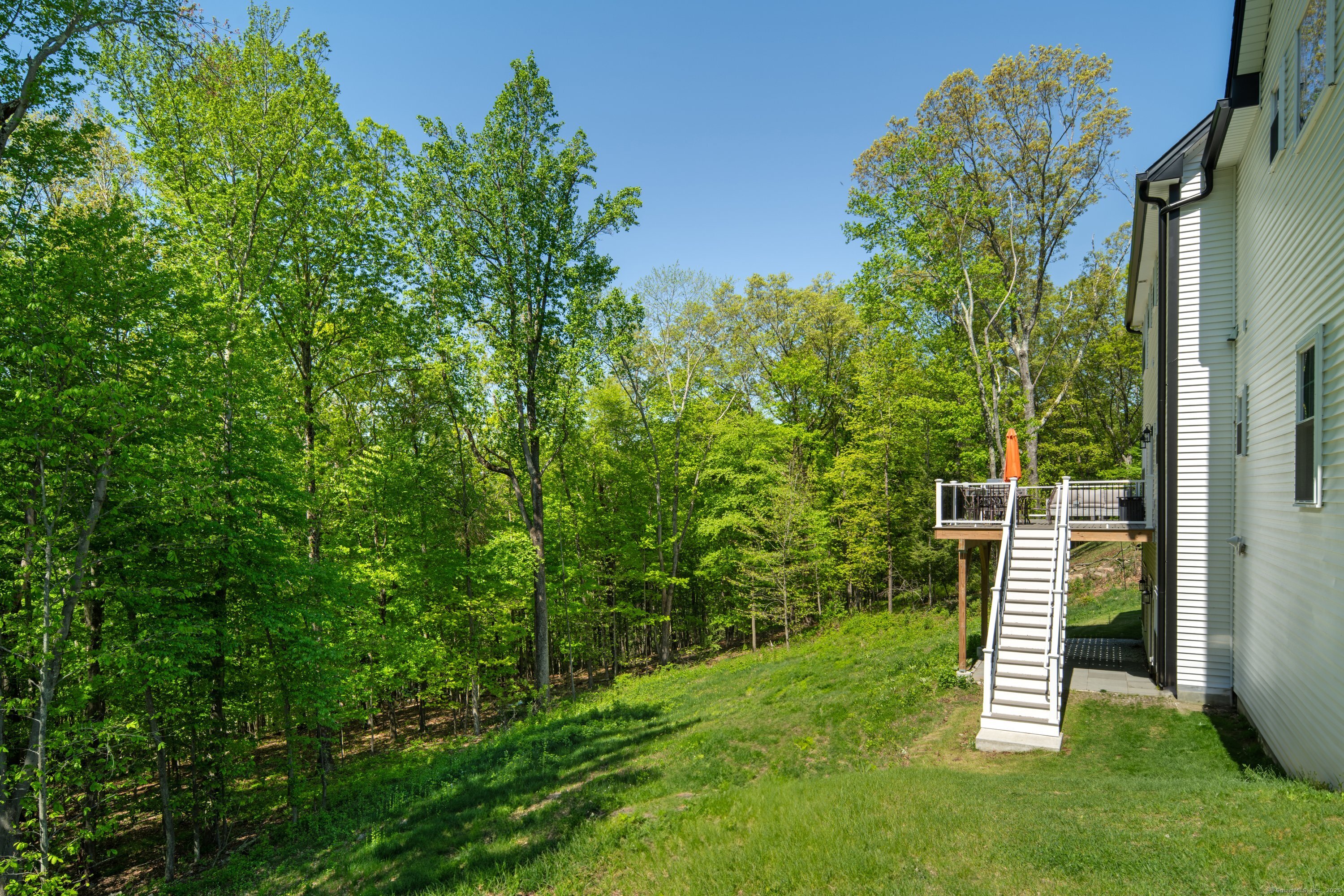 26 Hunting Ridge, Brookfield, Connecticut 06804