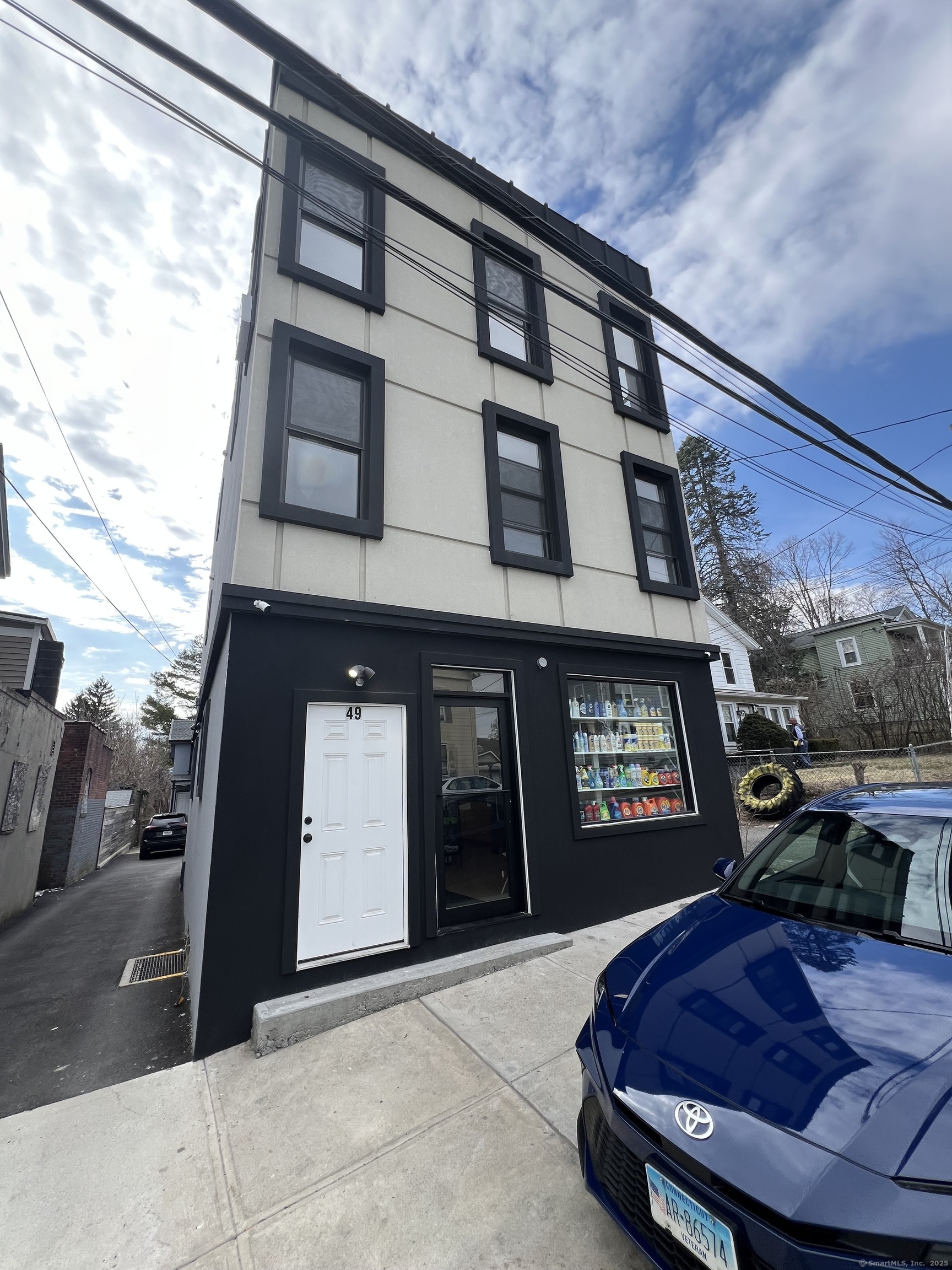 49 Hill Street Waterbury CT