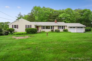 19 Harvest Hill Drive