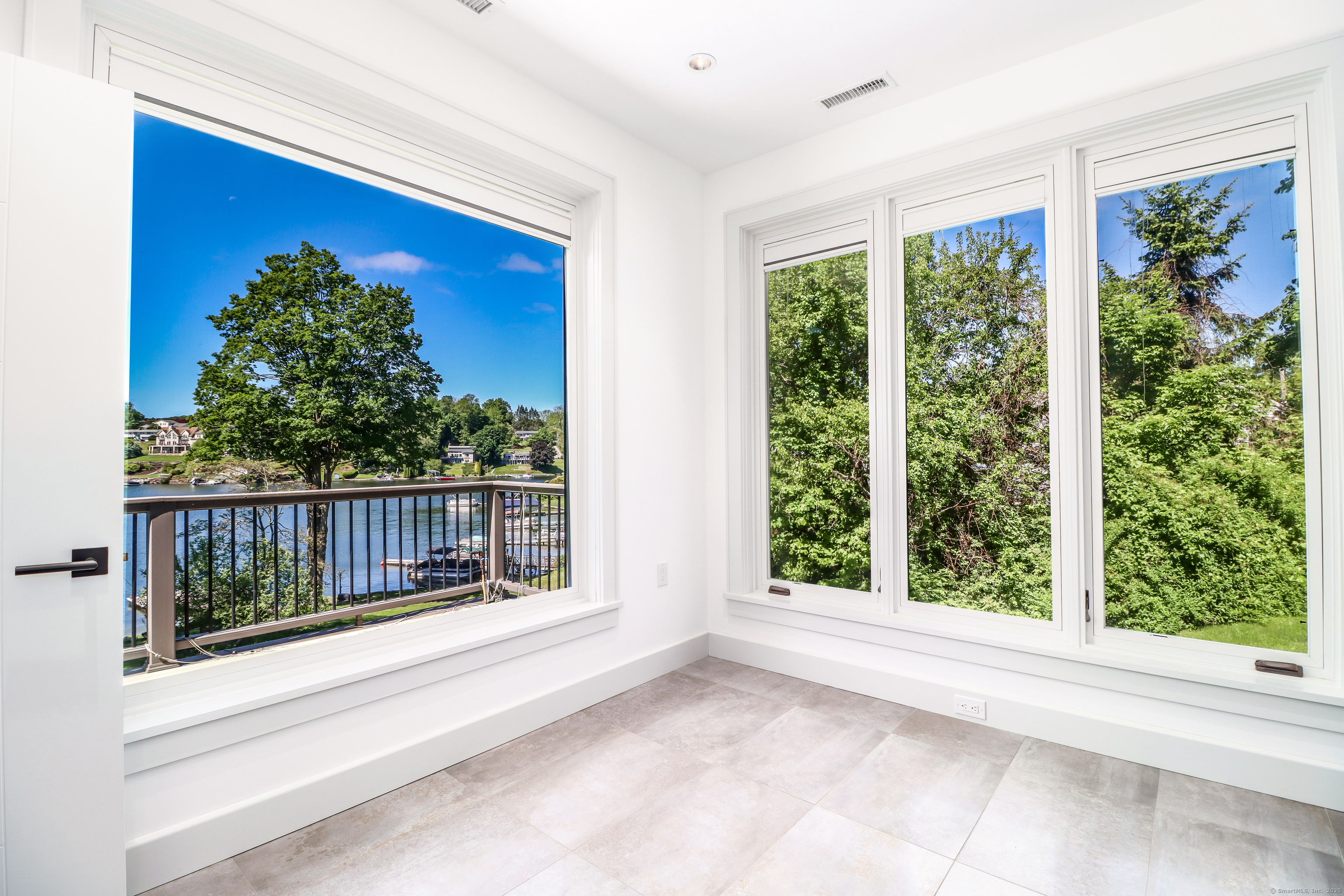 13 Kellogg, Brookfield, Connecticut 06804
