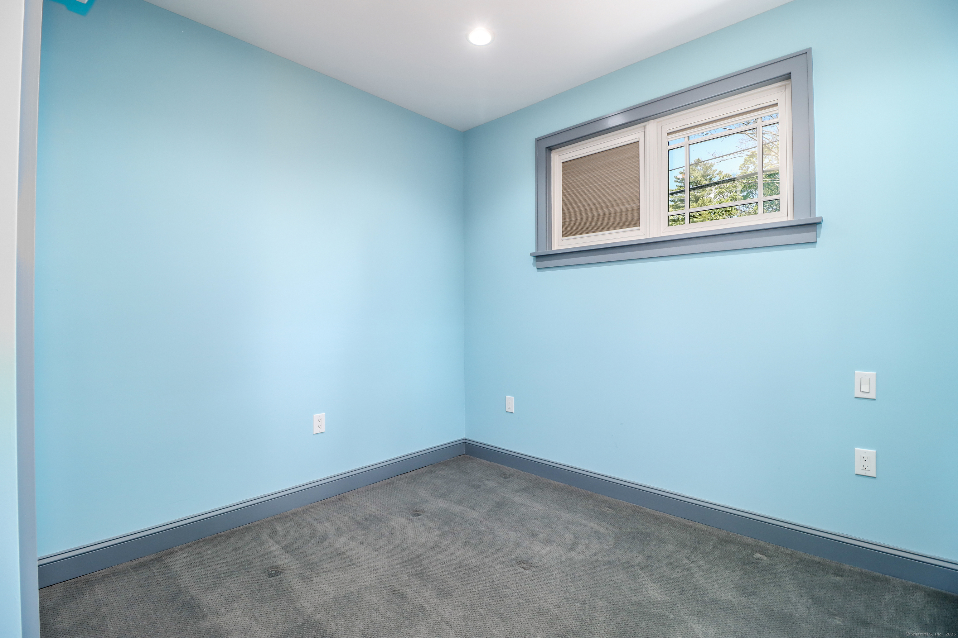 13 Kellogg, Brookfield, Connecticut 06804
