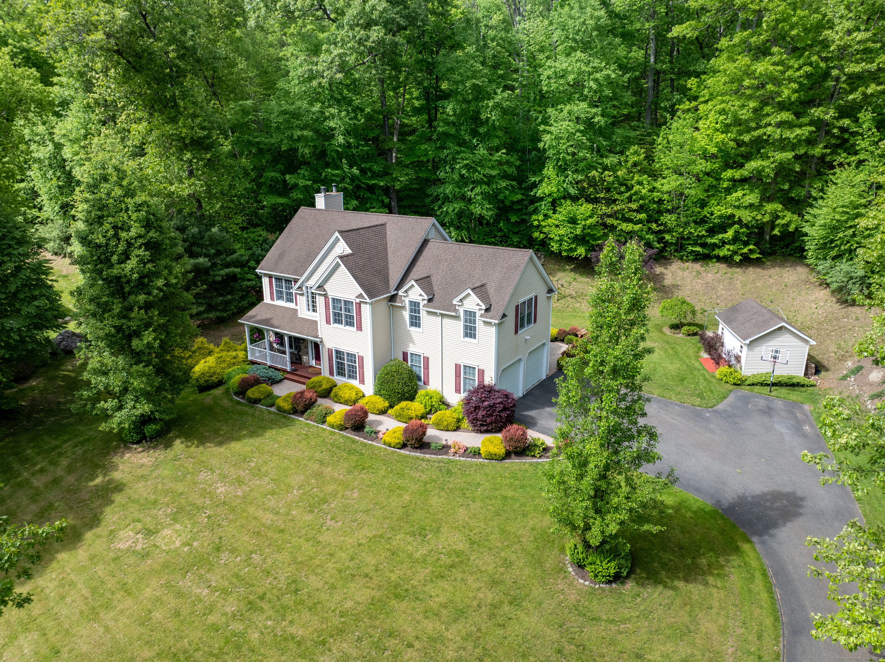 12 Everwood Drive New Milford CT