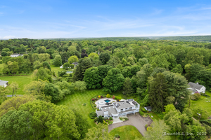 37 Topfield Road