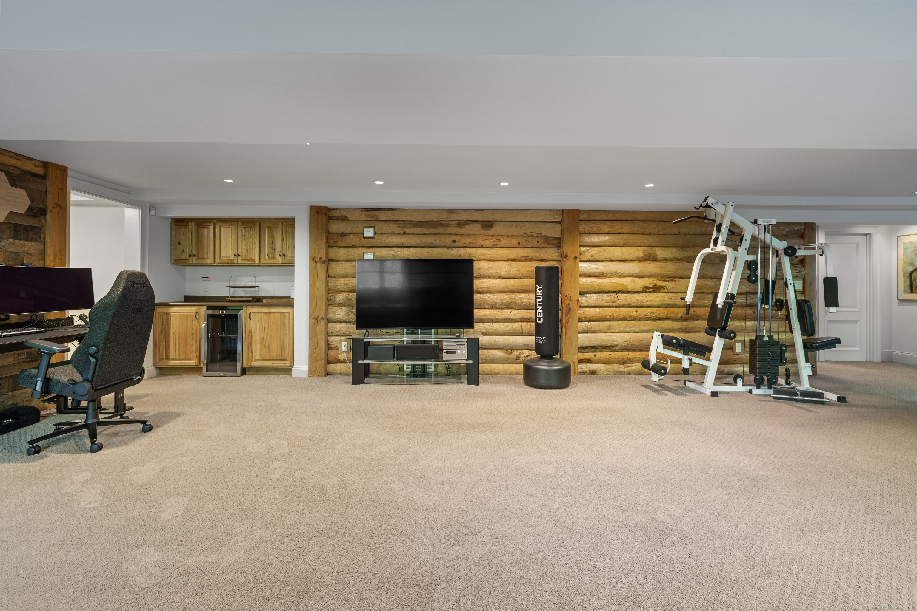 173 Farmingville, Ridgefield, Connecticut 06877