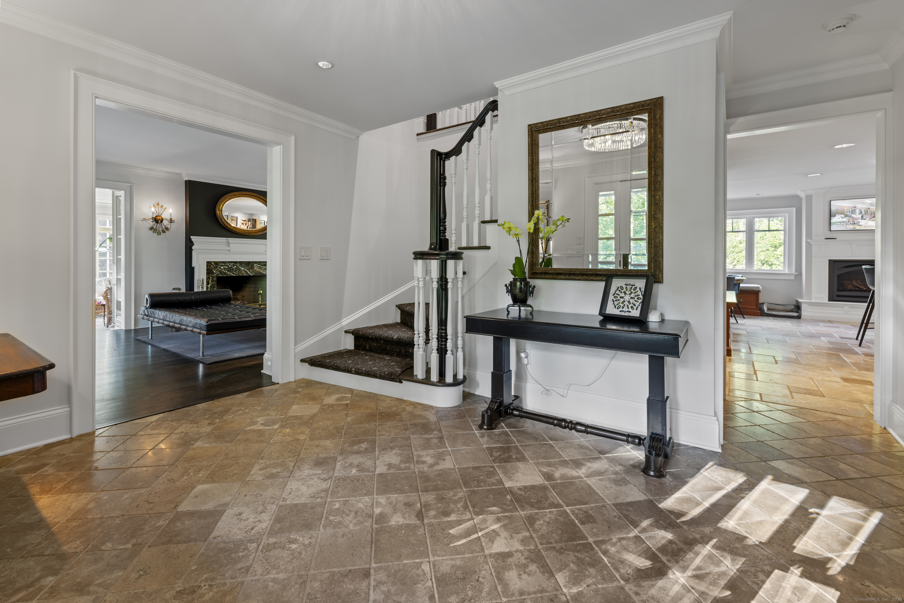 173 Farmingville, Ridgefield, Connecticut 06877