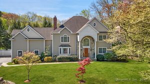 222 Roxbury Road