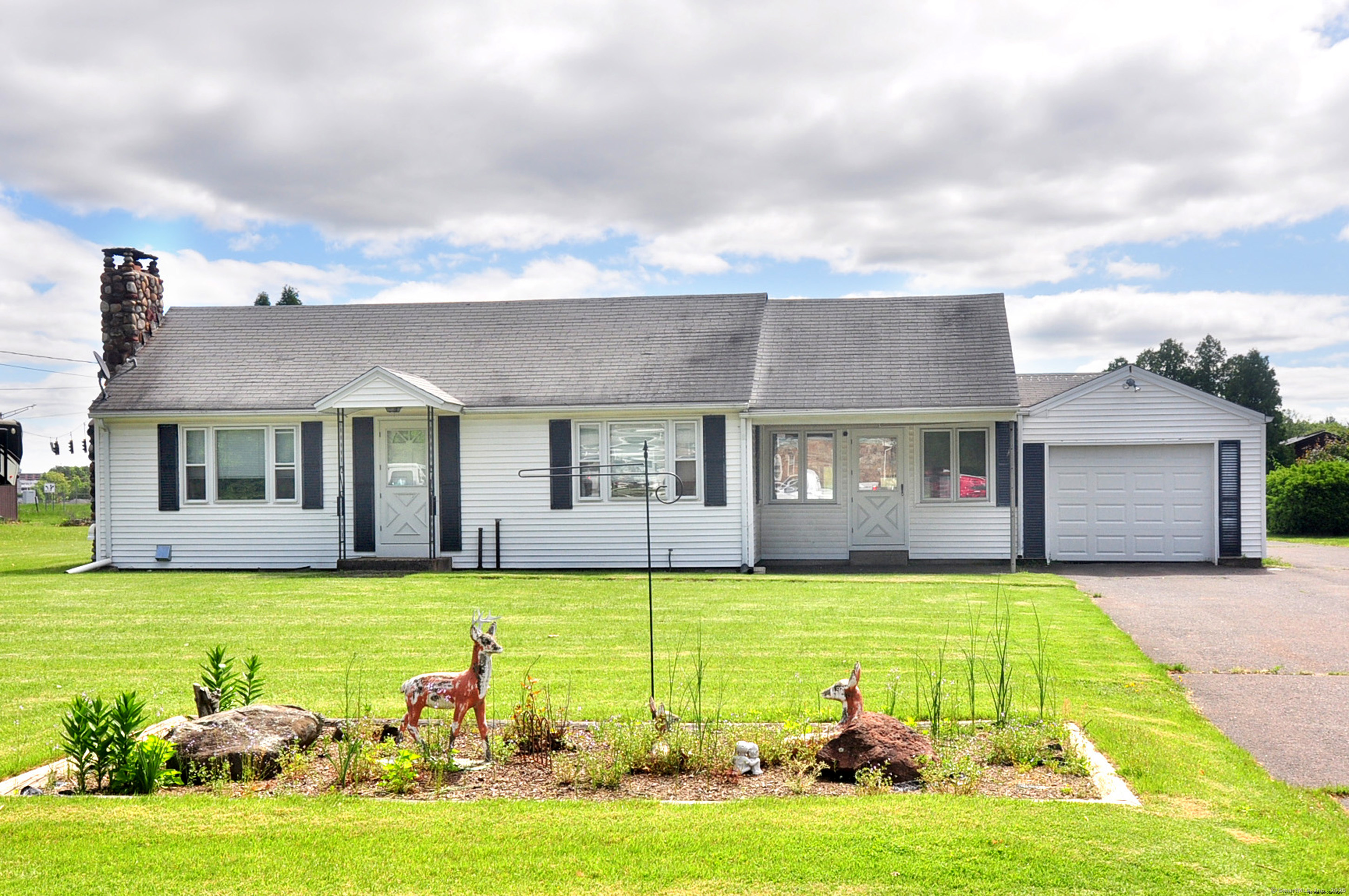 9 Larch Drive East Granby CT