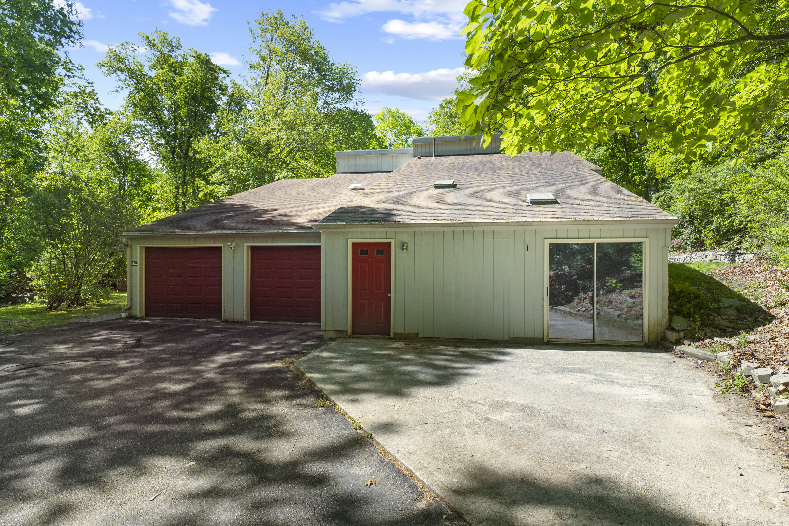 190 Old Colchester Road Waterford CT