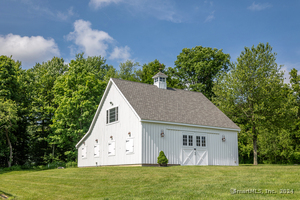 Homes for sale in Woodbury, CT | 562 Upper Grassy Hill Rd, Woodbury, CT 06798 | MLS# 24098508