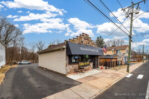 Homes for sale in Manchester, CT | 378 Hartford Rd, Manchester, CT 06040 | MLS# 24098533