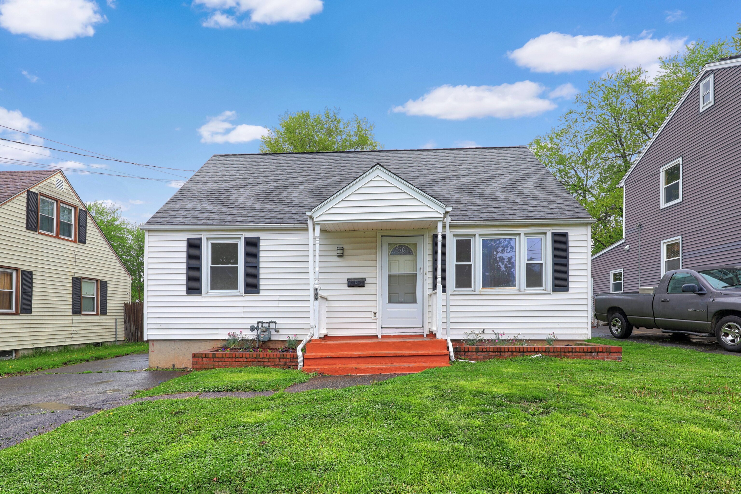 166 Wynola Avenue, New Britain, CT 06051
