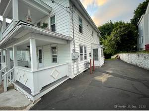 Homes for sale in Naugatuck, CT | 198 Maple St, Naugatuck, CT 06770 | MLS# 24098476