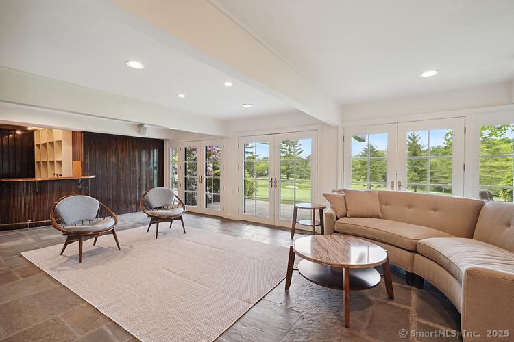 2 Aspetuck Hill, Weston, Connecticut 06883