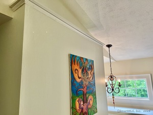 Homes for sale in Farmington, CT | 61 Litchfield Rd, Farmington, CT 06085 | MLS# 24098209