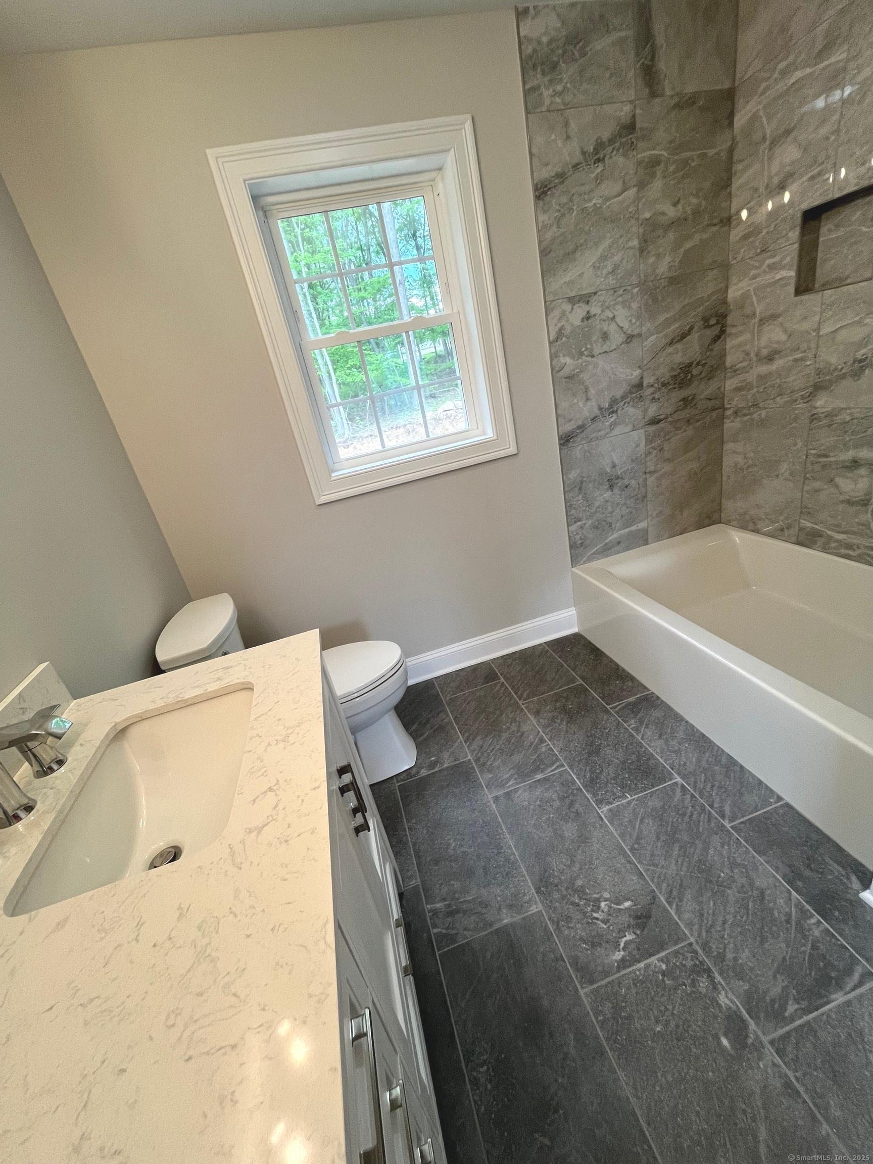 39 Platt, Prospect, Connecticut 06712