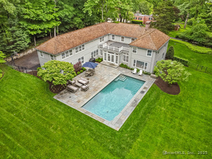 49 Dogwood Lane