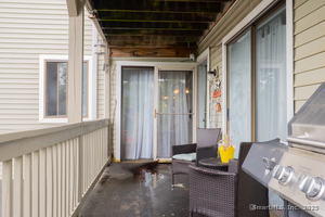 Homes for sale in Danbury, CT | 95 Park Ave #apt 14, Danbury, CT 06810 | MLS# 24096902