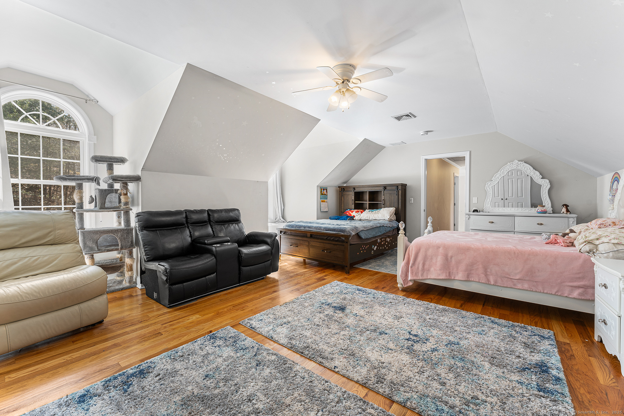 44 Oakmont, Monroe, Connecticut 06468