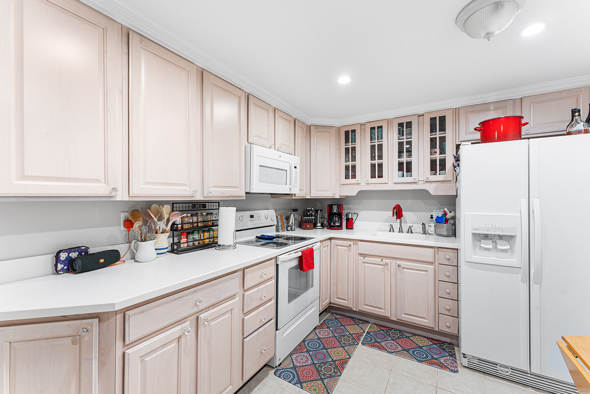 44 Oakmont, Monroe, Connecticut 06468