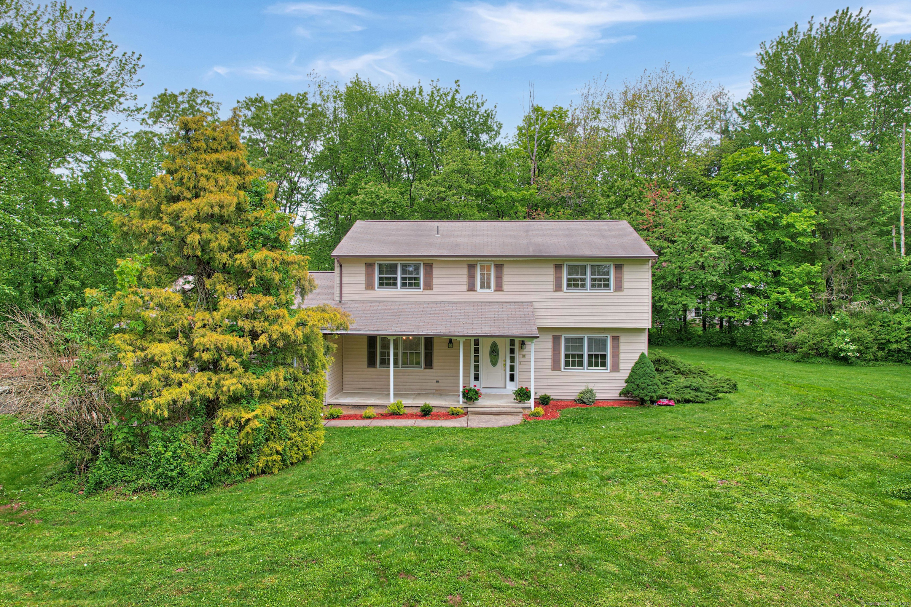 324 Luther Drive, Southbury, CT 06488
