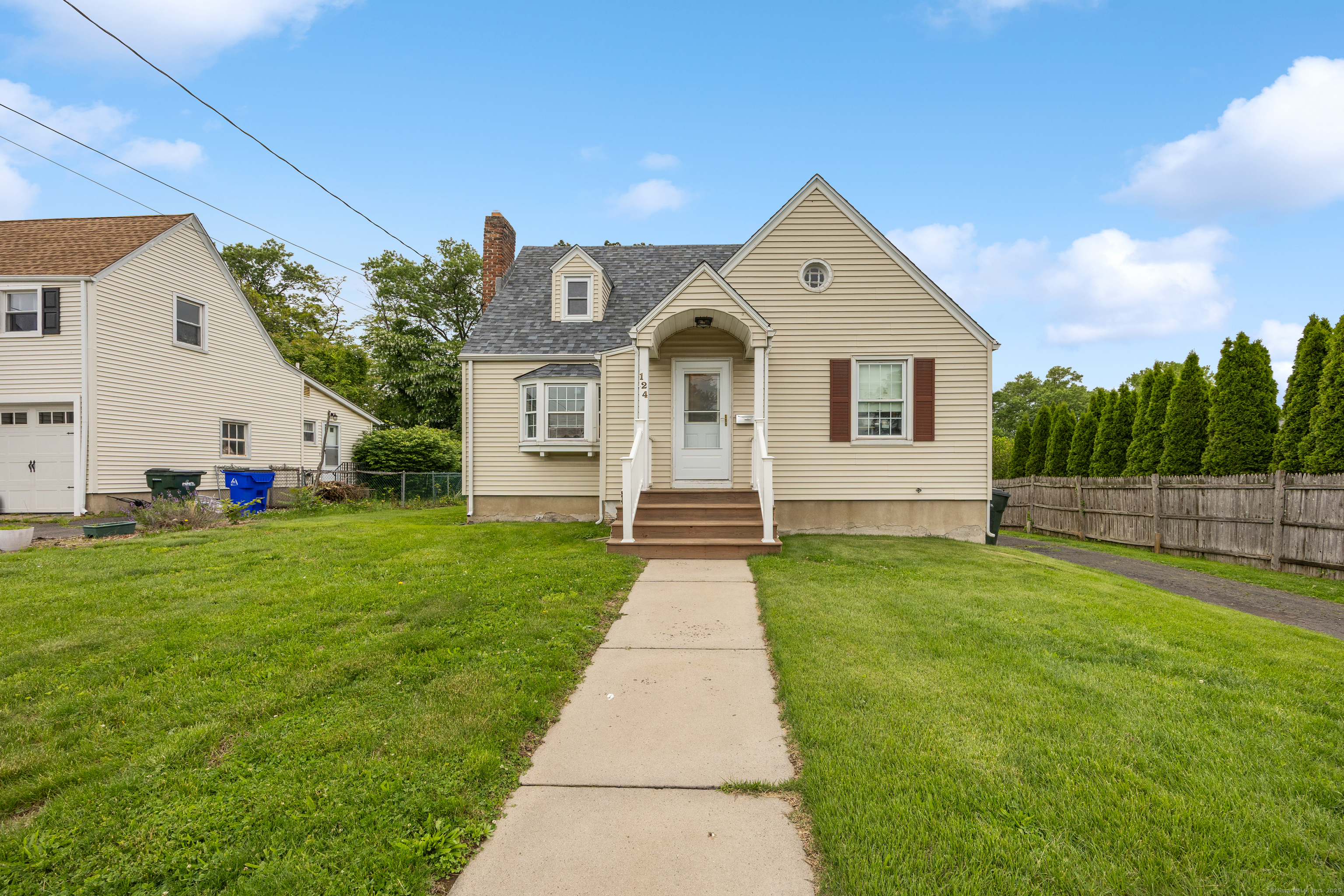 124 Jordan Lane Wethersfield CT