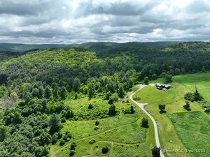 Homes for sale in Salisbury, CT | 10 Red Mountain Rd, Salisbury, CT 06039 | MLS# 24098746