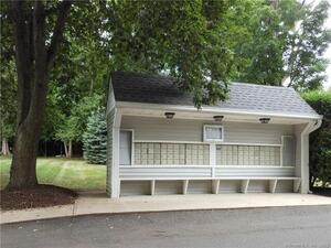 Homes for sale in Milford, CT | 18 Greenview Ln #18, Milford, CT 06461 | MLS# 24099102