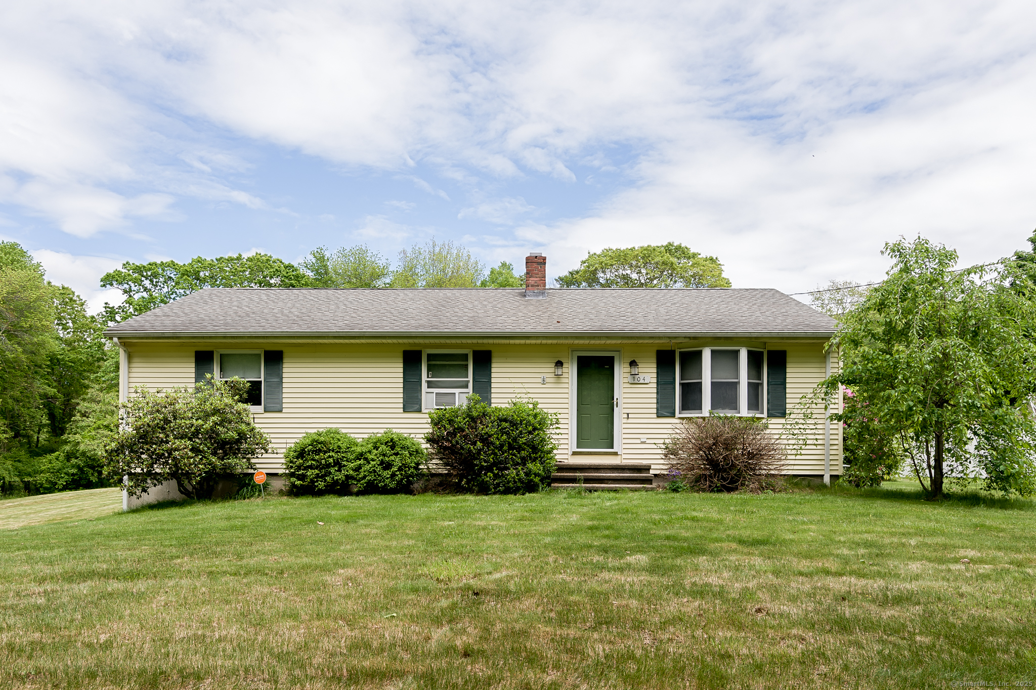 104 East Street Hebron CT