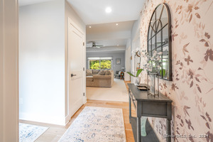 Homes for sale in Southbury, CT | 977 Heritage Vlg #B, Southbury, CT 06488 | MLS# 24099168