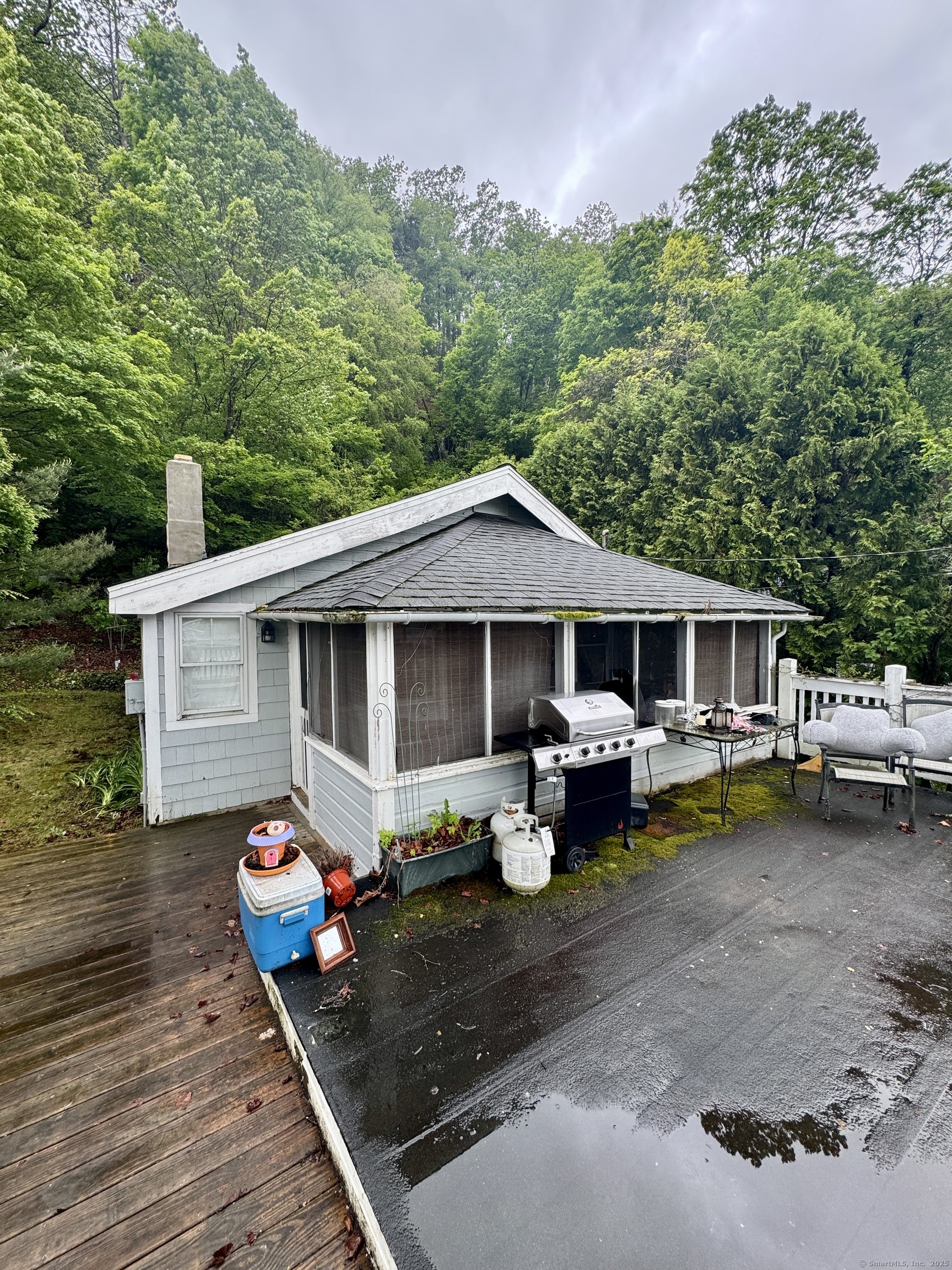343 Wakefield Boulevard Winchester CT