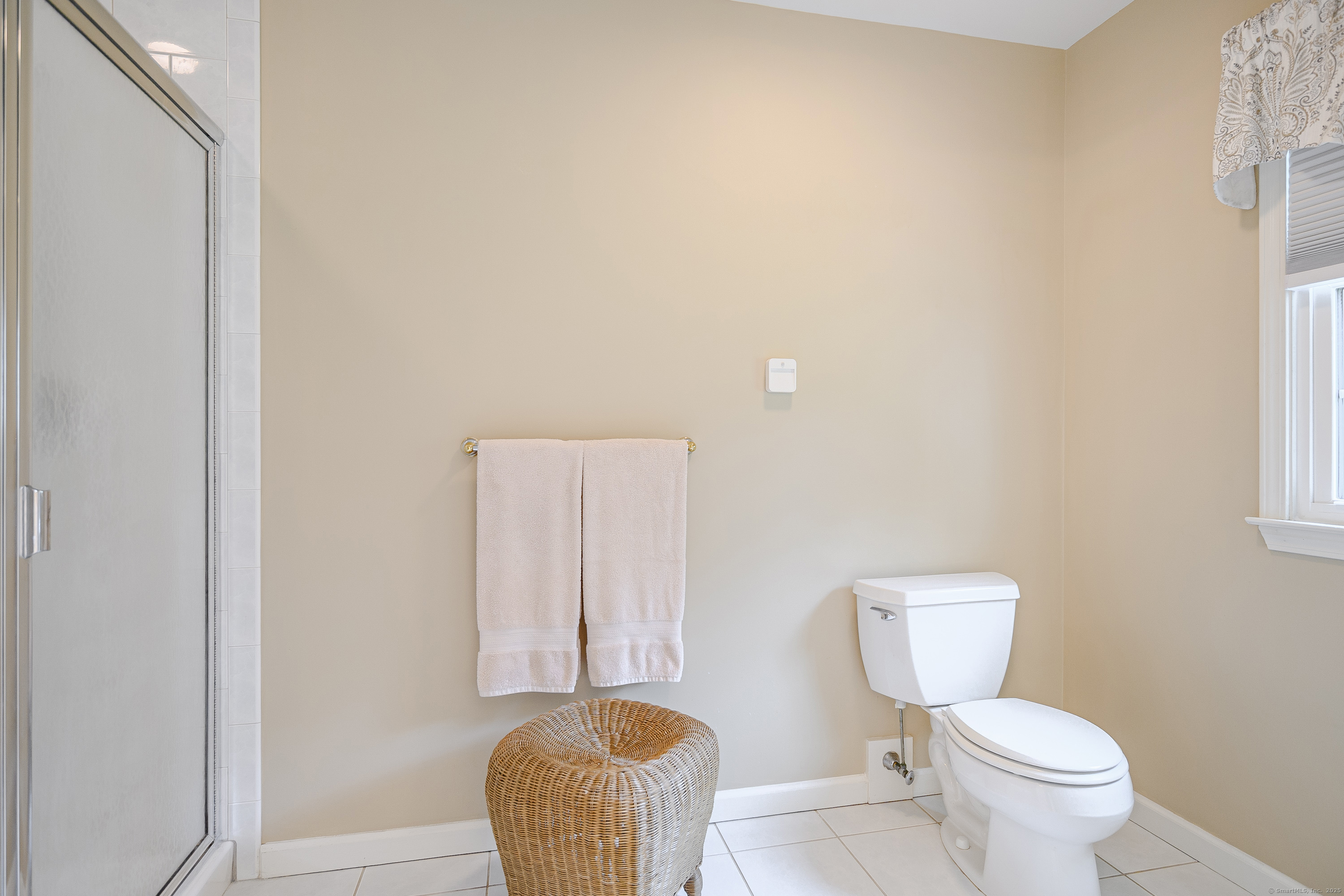 4 Shoreview, Danbury, Connecticut 06811