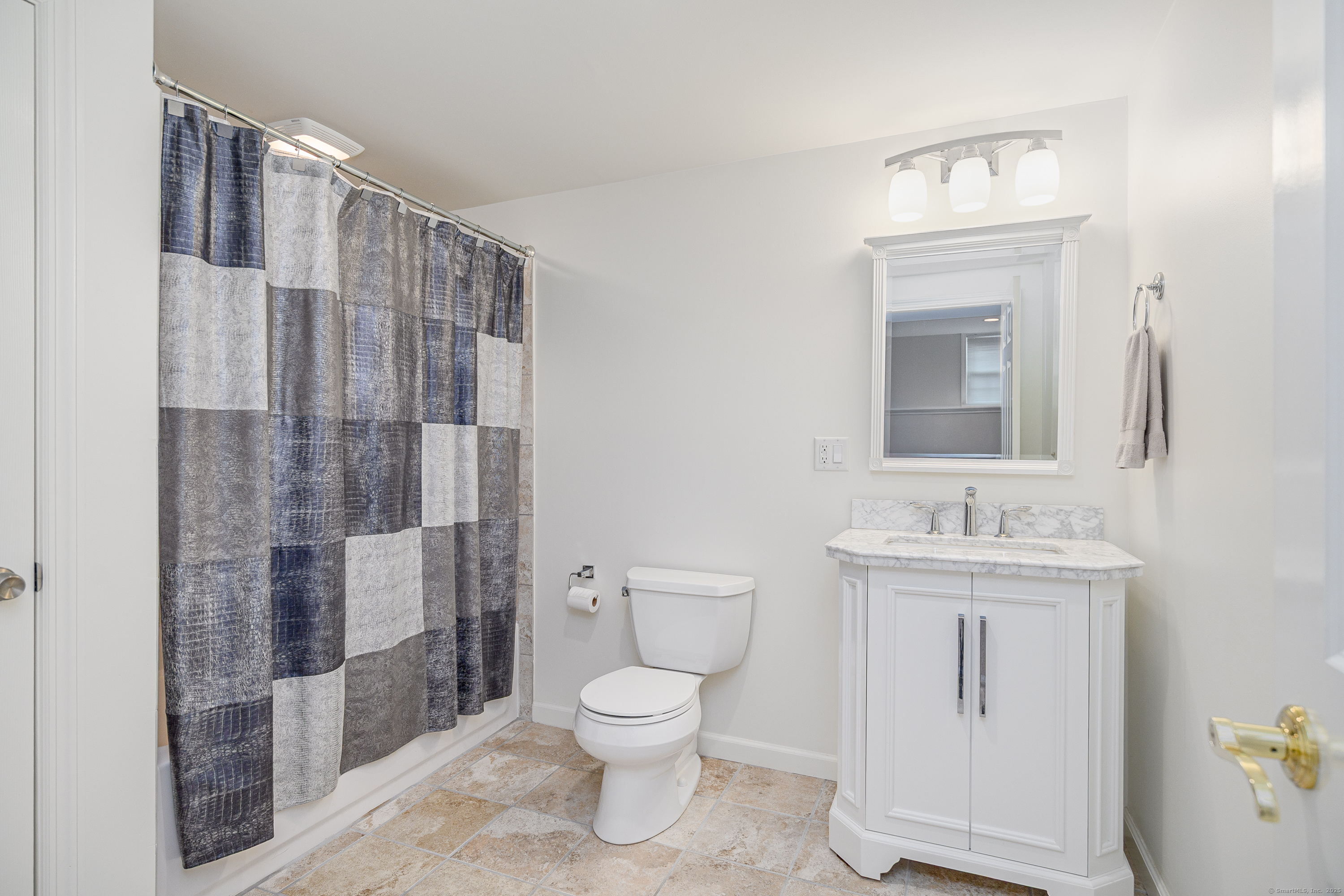 4 Shoreview, Danbury, Connecticut 06811