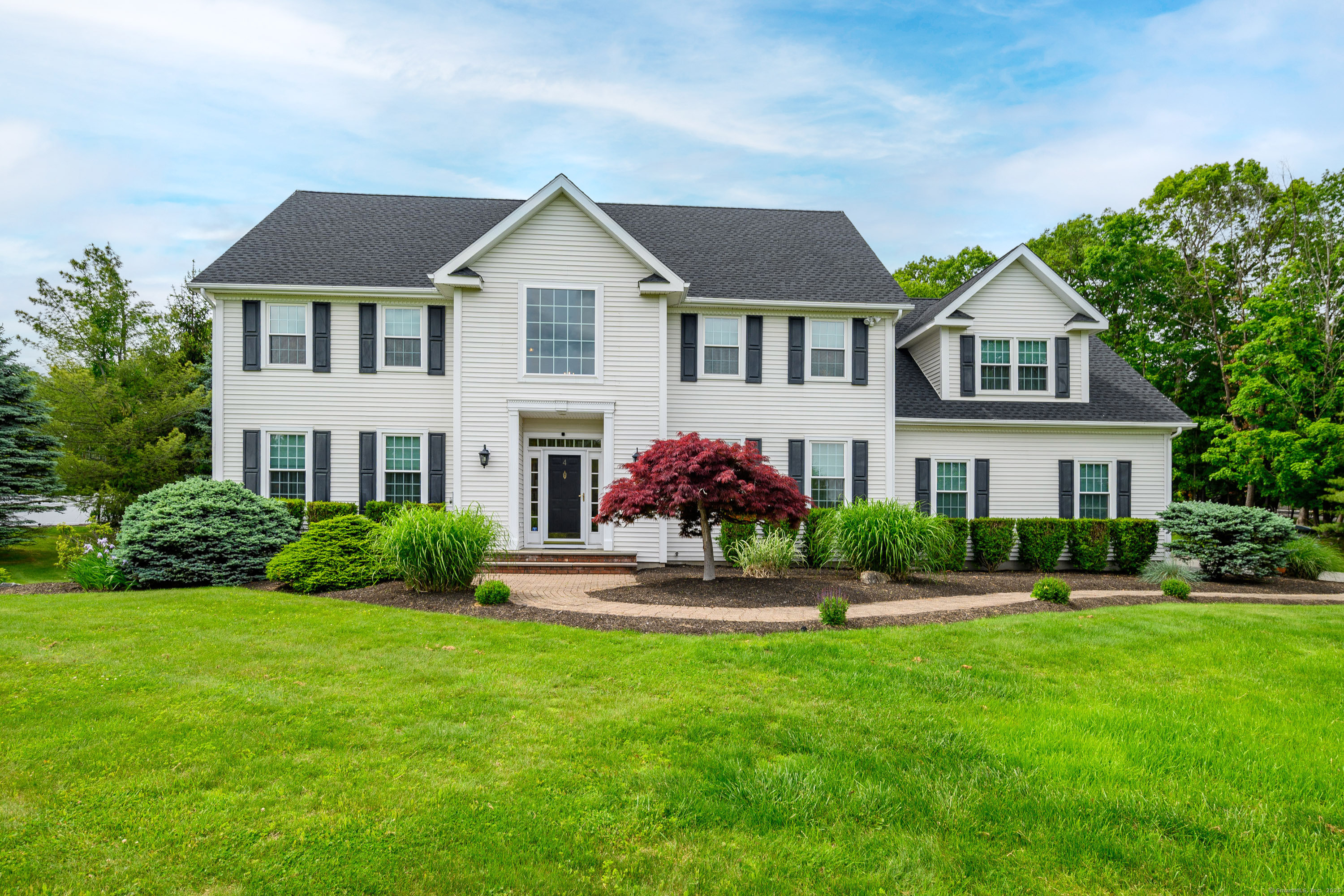 4 Shoreview, Danbury, Connecticut 06811